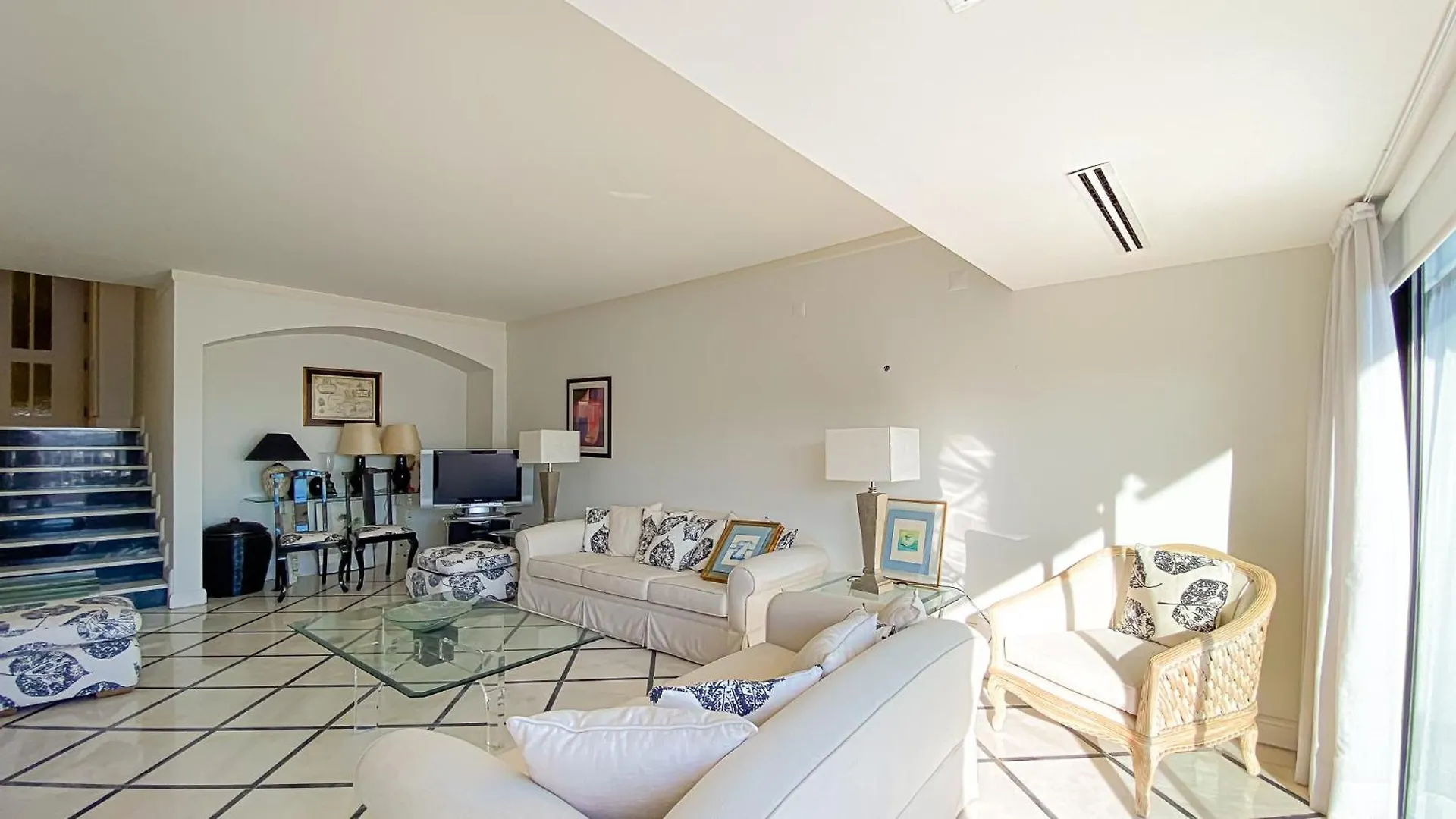 Intemporal Duplex Marina T2 Hsr Marina Vilamoura Apartment